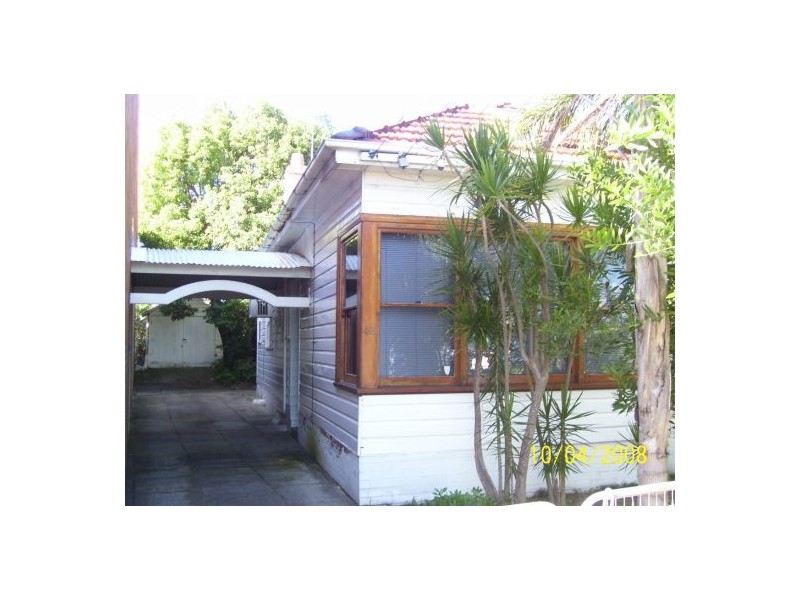 40 Brooks Parade, Belmont NSW 2280