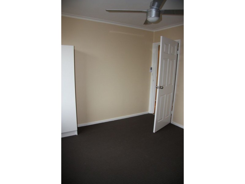 6 Redwood Crescent, Gateshead NSW 2290