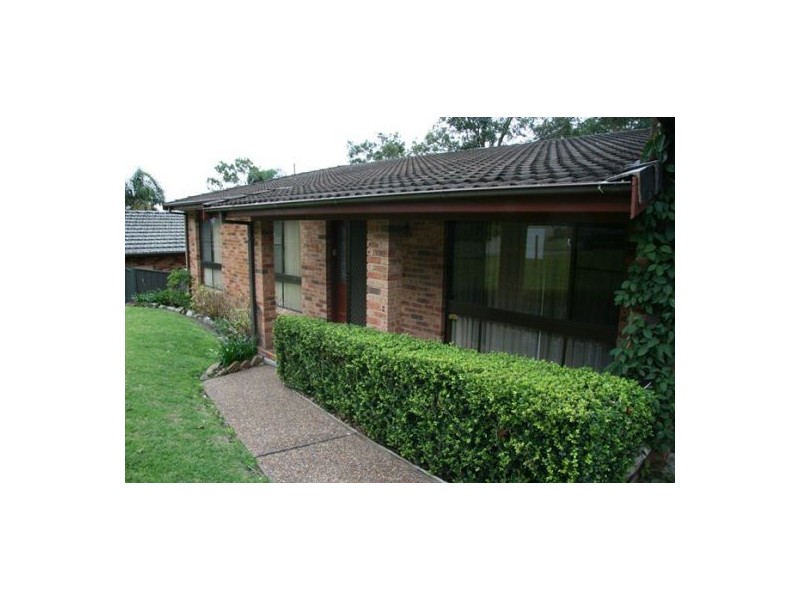 13 Dalwood Close, Eleebana NSW 2282