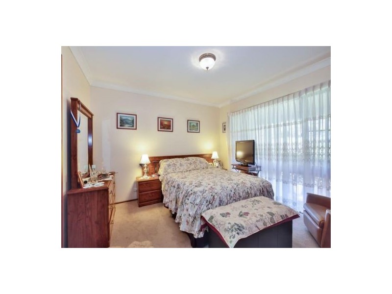 13 Dalwood Close, Eleebana NSW 2282