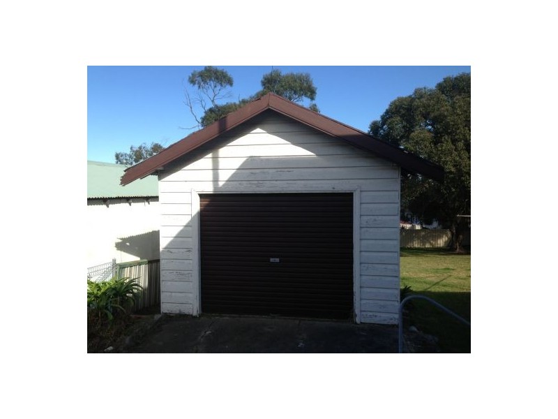 10 Stanley Street, Belmont NSW 2280