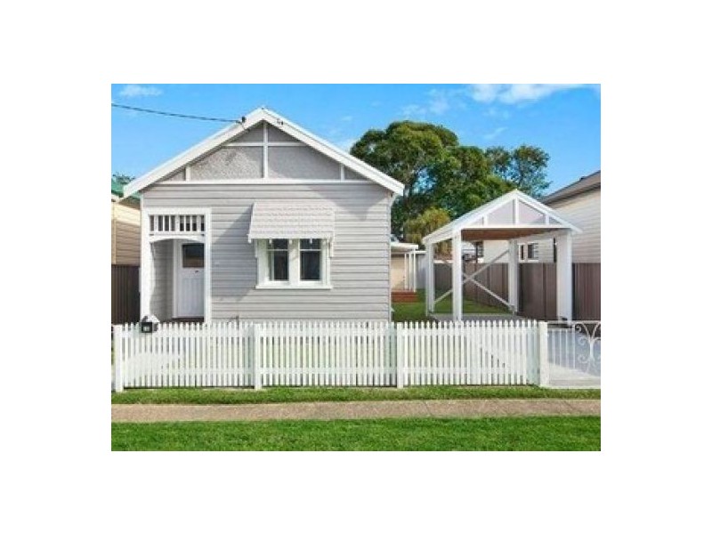 10 Glossop Street, New Lambton NSW 2305