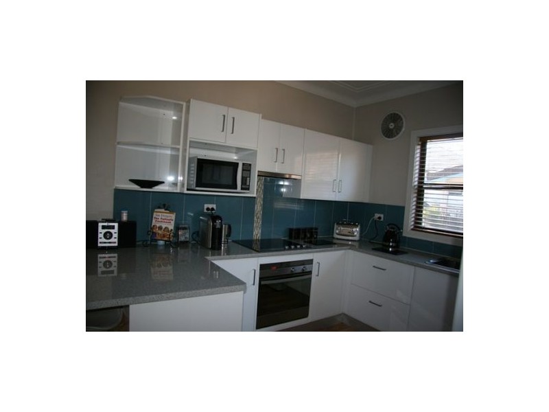 9 Tulkaba Street, Belmont North NSW 2280