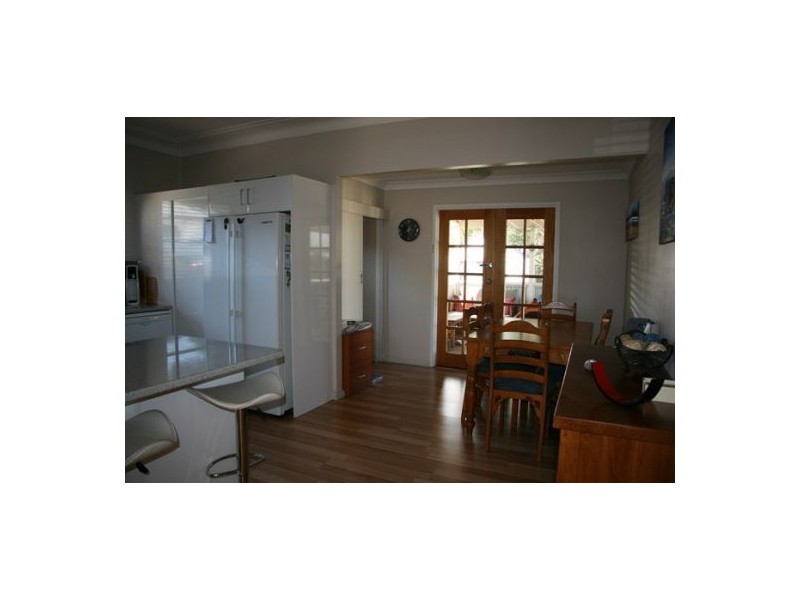 9 Tulkaba Street, Belmont North NSW 2280