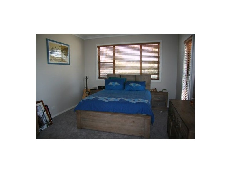 9 Tulkaba Street, Belmont North NSW 2280