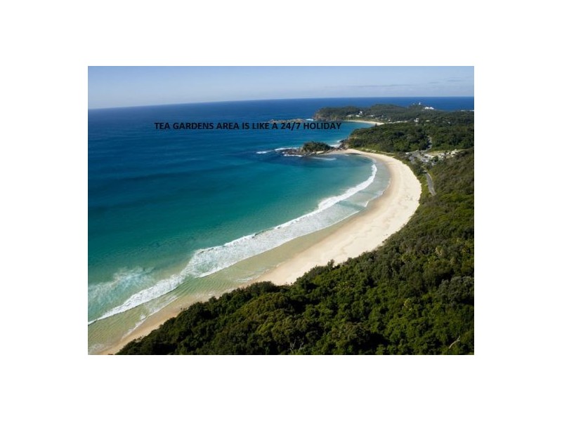 2/13 Maxwell Avenue, Tea Gardens NSW 2324