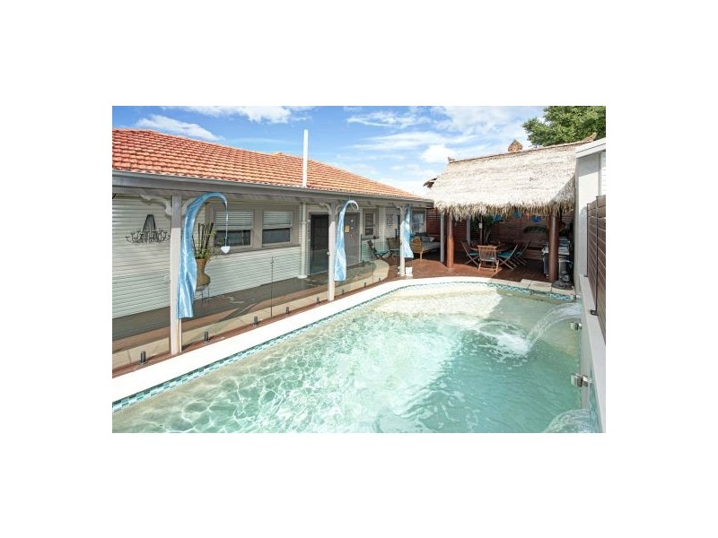 352 The Esplanade, Speers Point NSW 2284