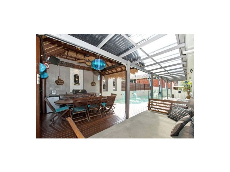 352 The Esplanade, Speers Point NSW 2284