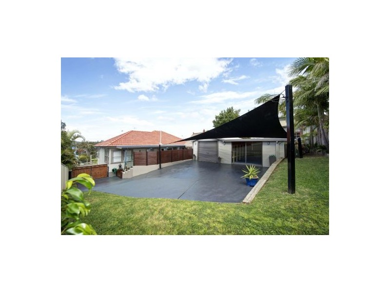 352 The Esplanade, Speers Point NSW 2284