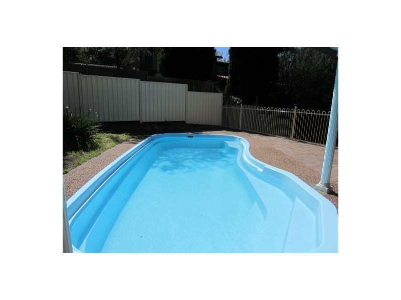 70 Kirkdale Drive, Charlestown NSW 2290