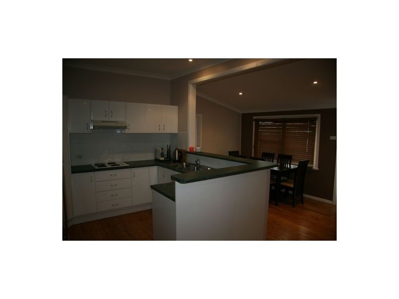 14 Hitchcock Street, Belmont NSW 2280