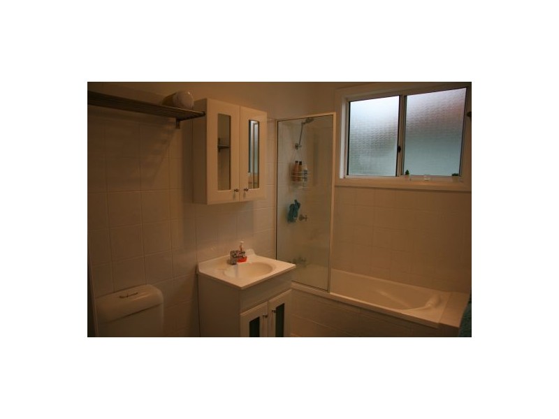 14 Hitchcock Street, Belmont NSW 2280