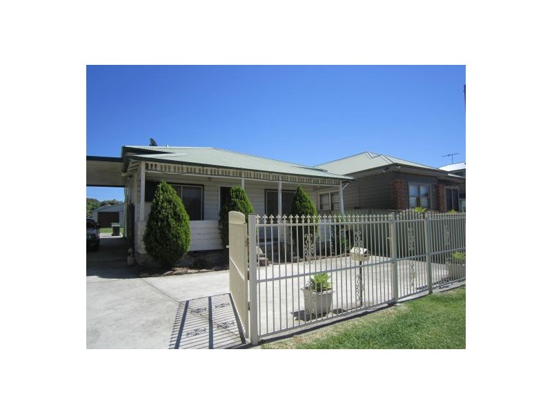 30 Bourke Street, Adamstown NSW 2289