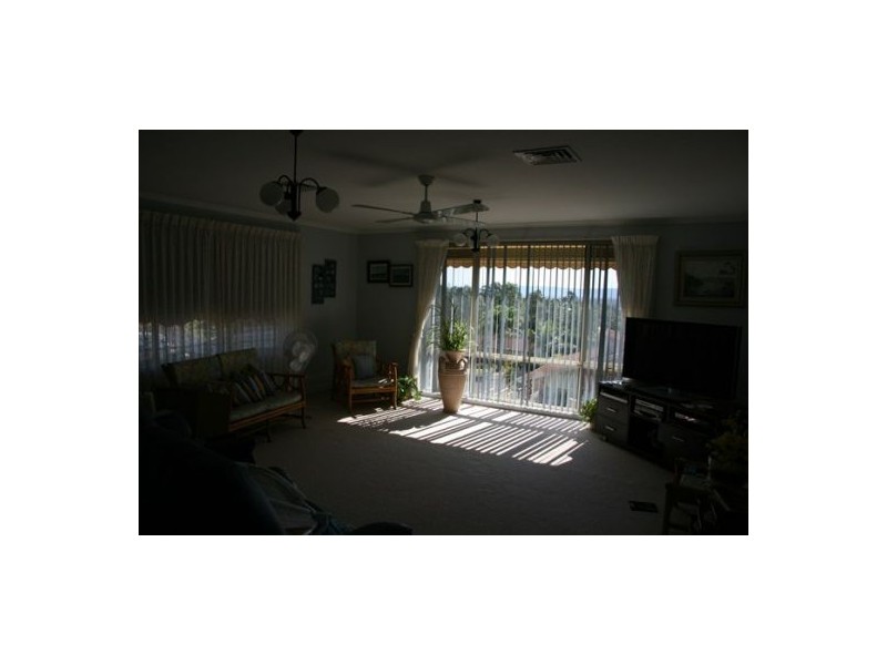 3 Hambelton Court, Valentine NSW 2280