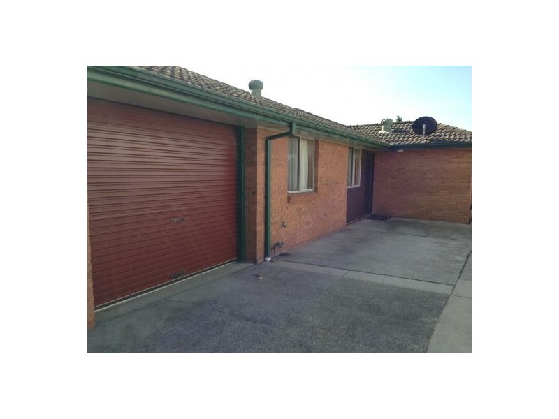 1/8 Andra Close, Belmont NSW 2280