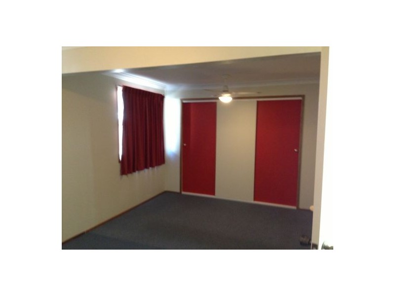 1/8 Andra Close, Belmont NSW 2280