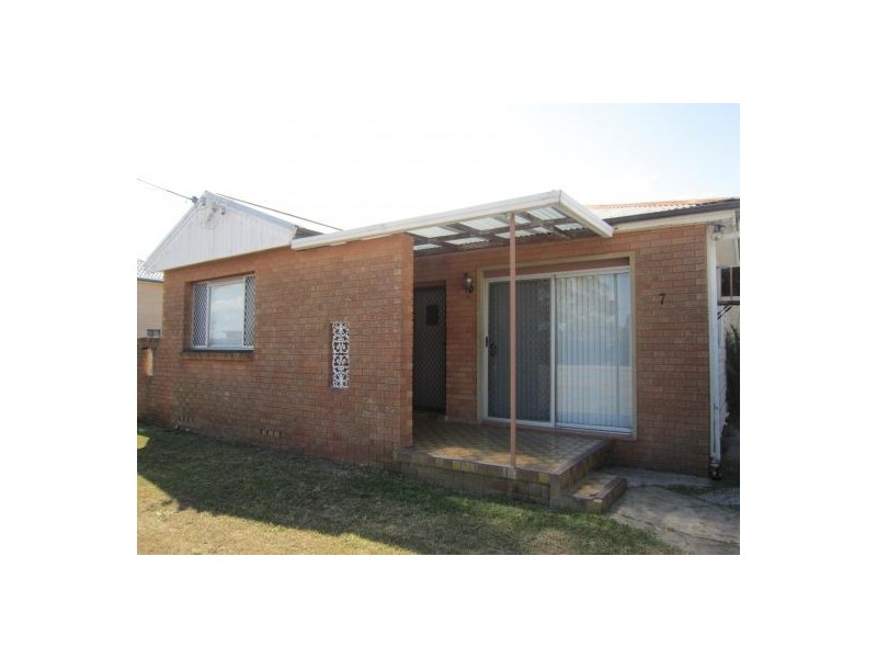 7 Gommera Street, Blacksmiths NSW 2281