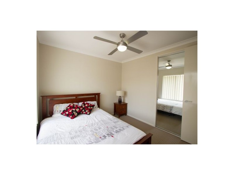 43 Dune Drive, Fern Bay NSW 2295