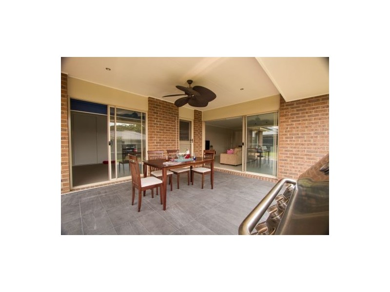 43 Dune Drive, Fern Bay NSW 2295