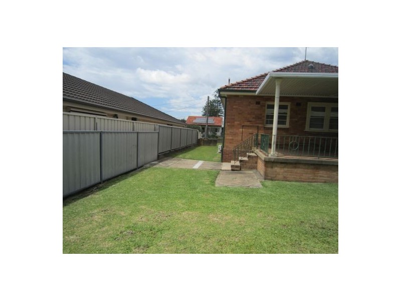 33 John Street, Cardiff NSW 2285