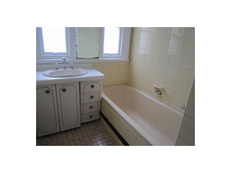 33 John Street, Cardiff NSW 2285