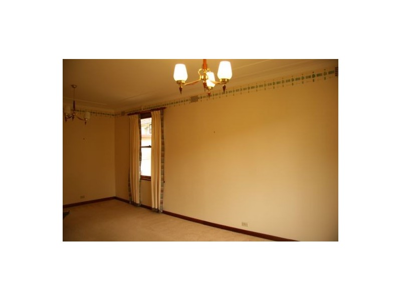 4 Mears Street, Adamstown Heights NSW 2289