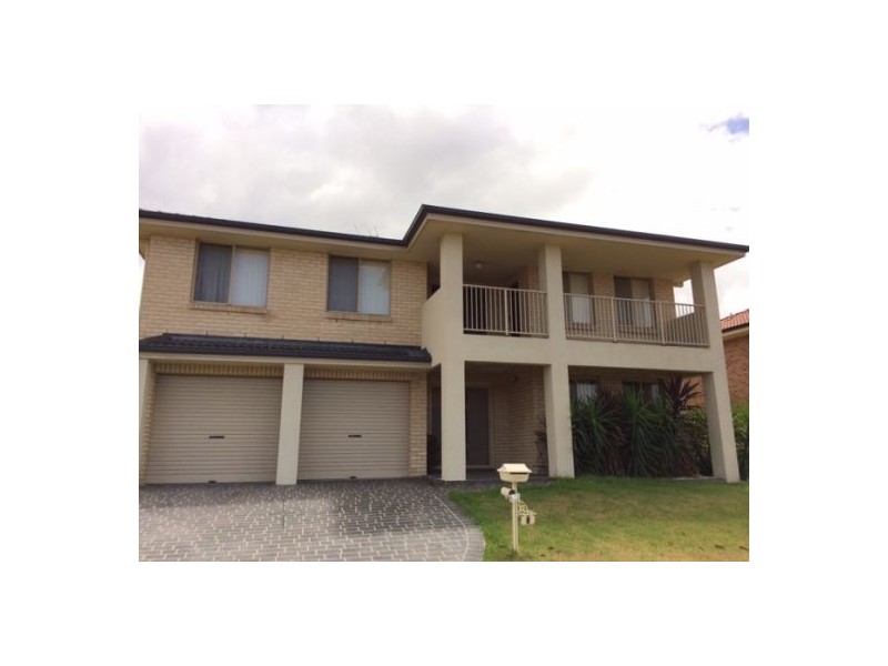 8 Northridge Drive, Cameron Park NSW 2285