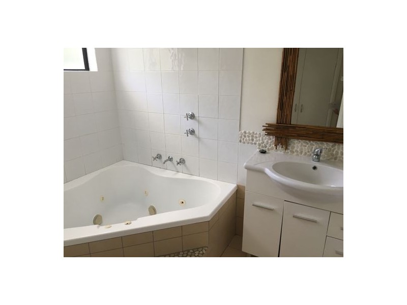 5 Hull Close, Coffs Harbour NSW 2450