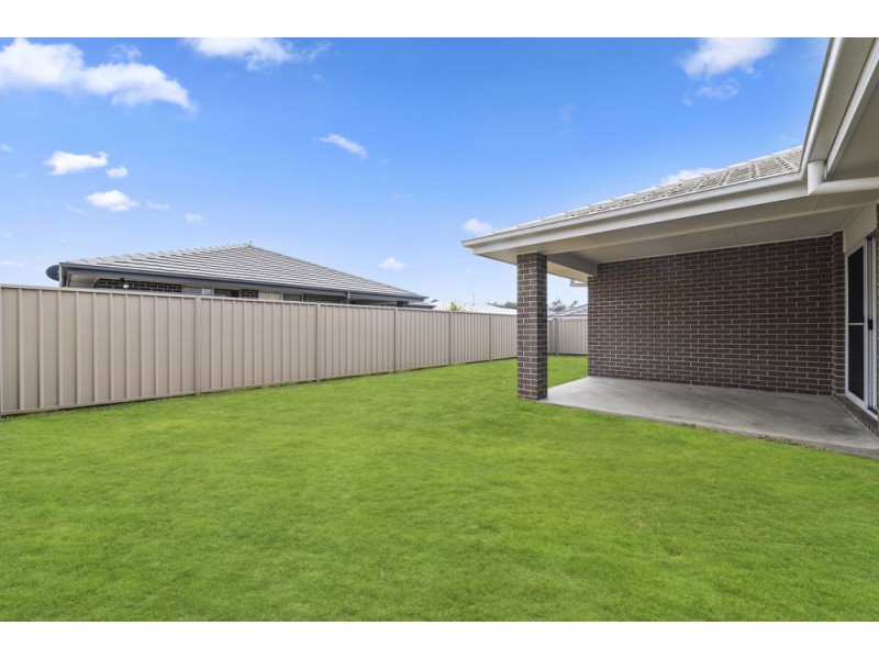 3 Rusty Plum Place, Moonee Beach NSW 2450