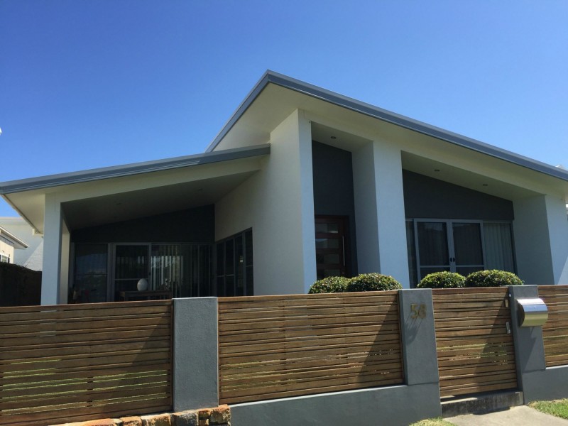 58 North Sapphire Road, Sapphire Beach NSW 2450