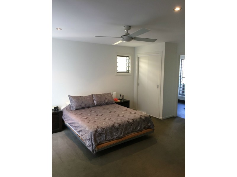 58 North Sapphire Road, Sapphire Beach NSW 2450