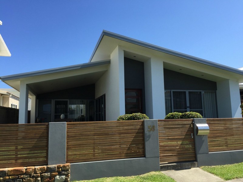 58 North Sapphire Road, Sapphire Beach NSW 2450