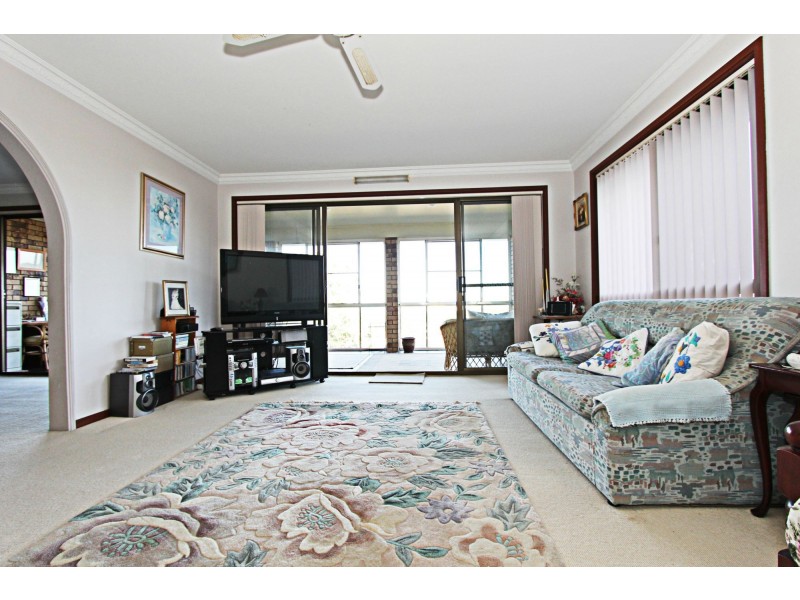 41 Manning Avenue, Coffs Harbour NSW 2450