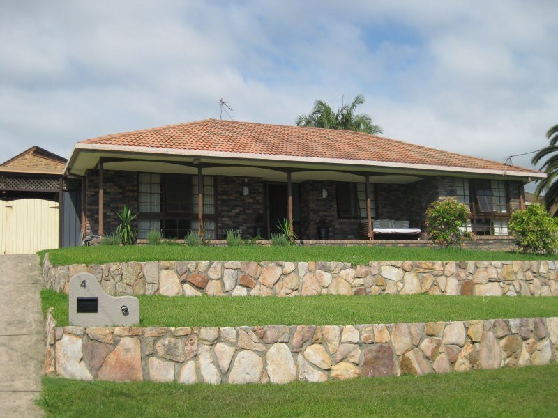 4 Harvie Drive, Boambee East NSW 2452