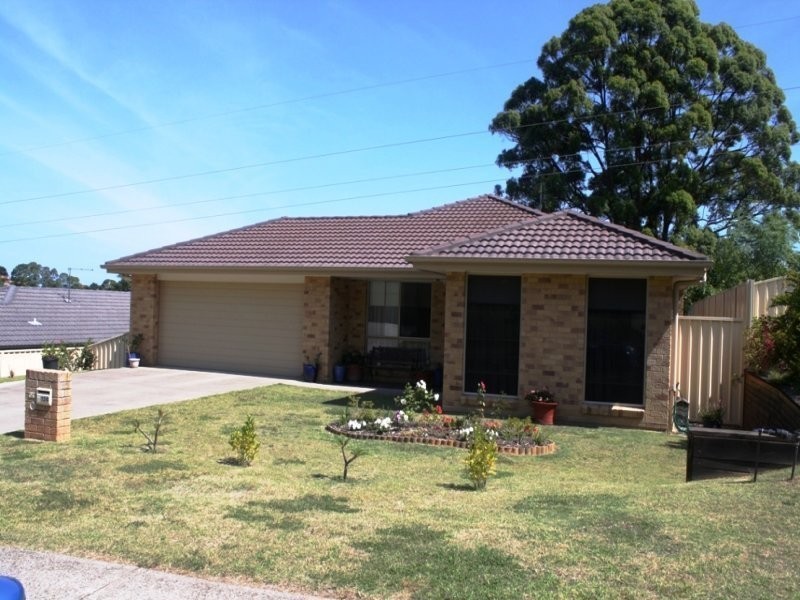 124 Pearce Drive, Coffs Harbour NSW 2450