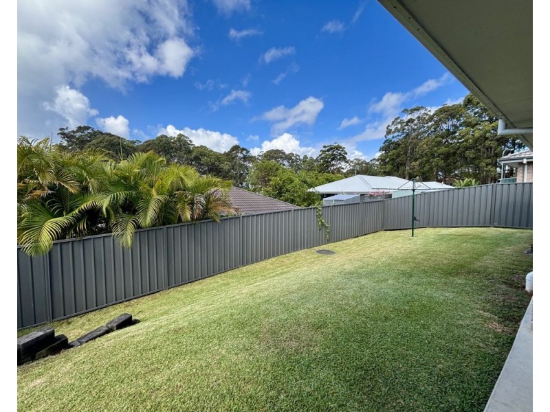 9 Seashore Place, Sandy Beach NSW 2456