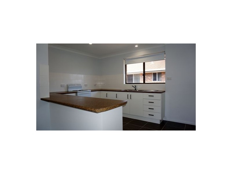 2/4 Brunswick Avenue, Coffs Harbour NSW 2450