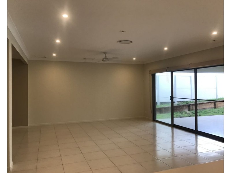 3 Beach Way, Sapphire Beach NSW 2450