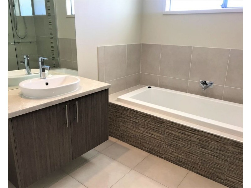 3 Beach Way, Sapphire Beach NSW 2450