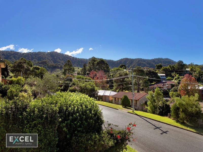 14 Pearce Drive, Coffs Harbour NSW 2450