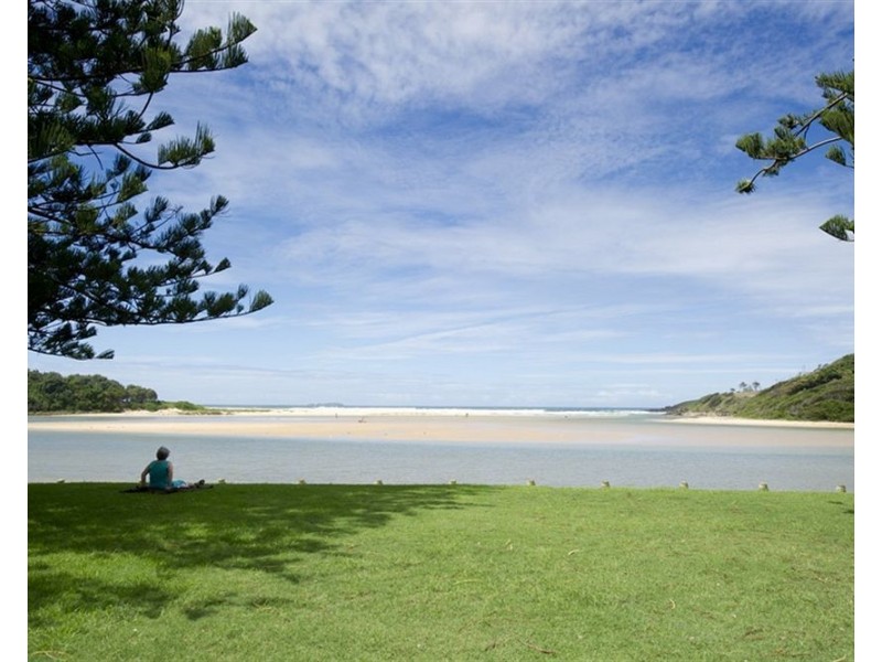 15 Stingray Creek Road, Moonee Beach NSW 2450