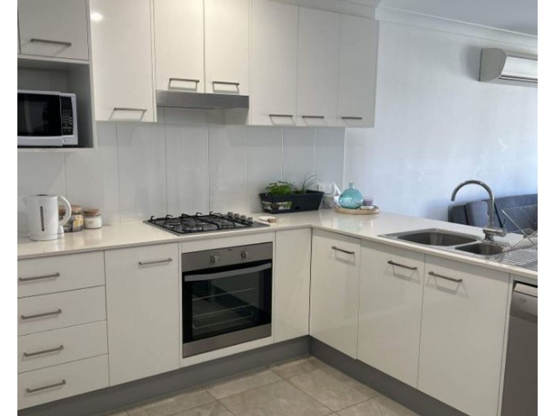 15 Sunshine Circuit, Emerald Beach NSW 2456