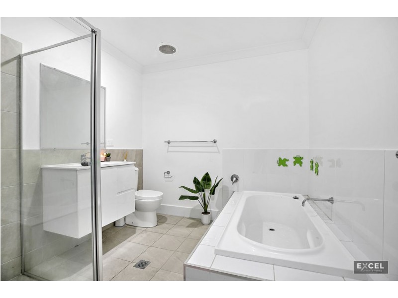 18 & 18a Seabeach Street, Sandy Beach NSW 2456