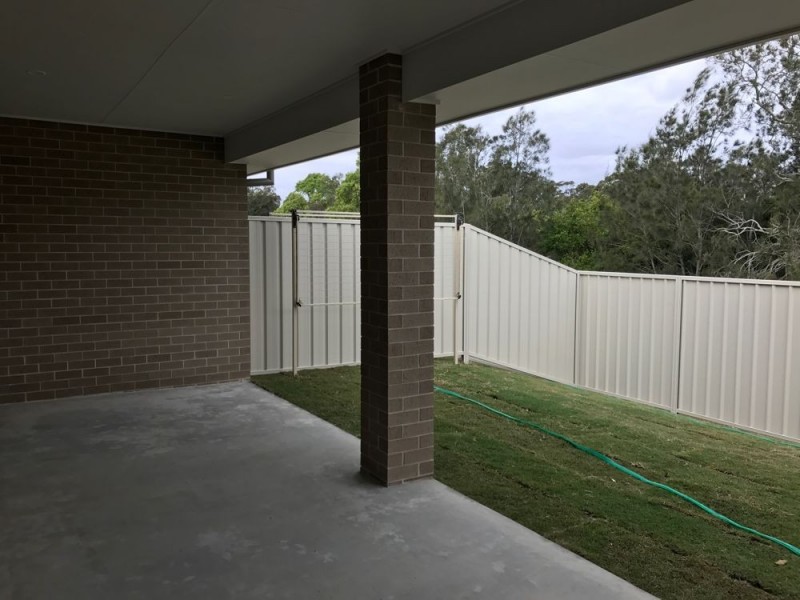 4A Sunshine Circuit, Emerald Beach NSW 2456