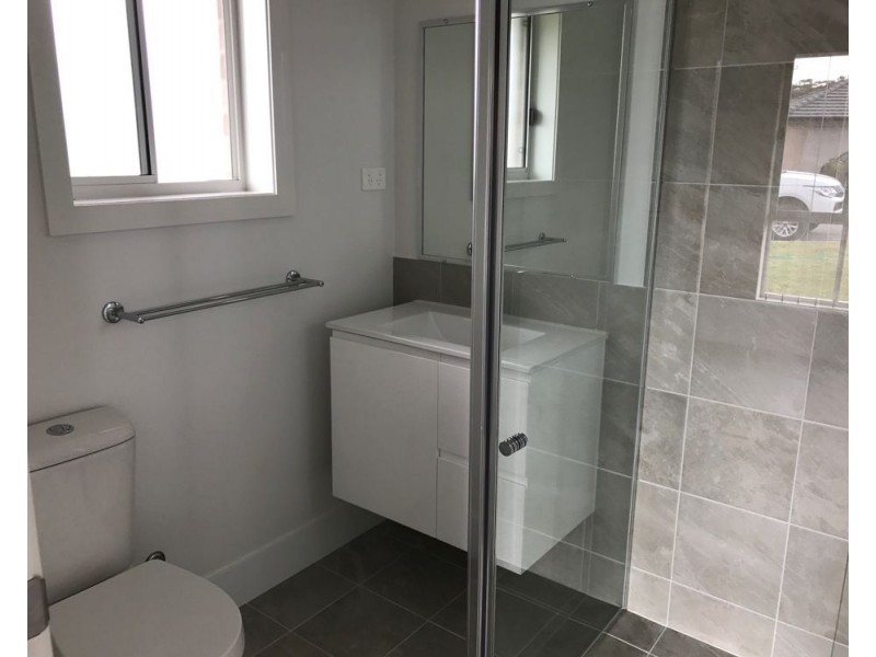4 Sunshine Circuit, Emerald Beach NSW 2456