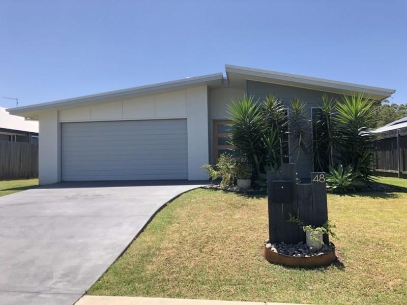 48 Ivory Circuit, Sapphire Beach NSW 2450
