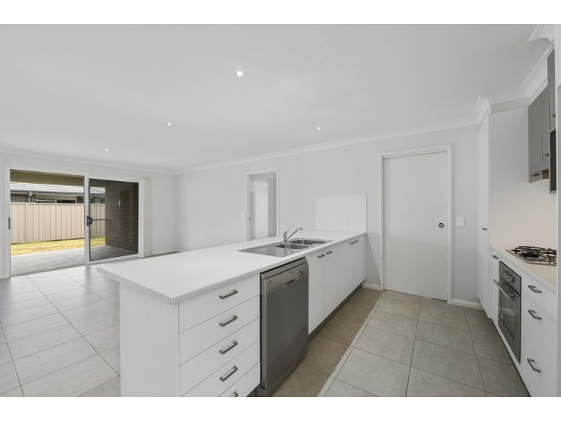 3 Rusty Plum Place, Moonee Beach NSW 2450