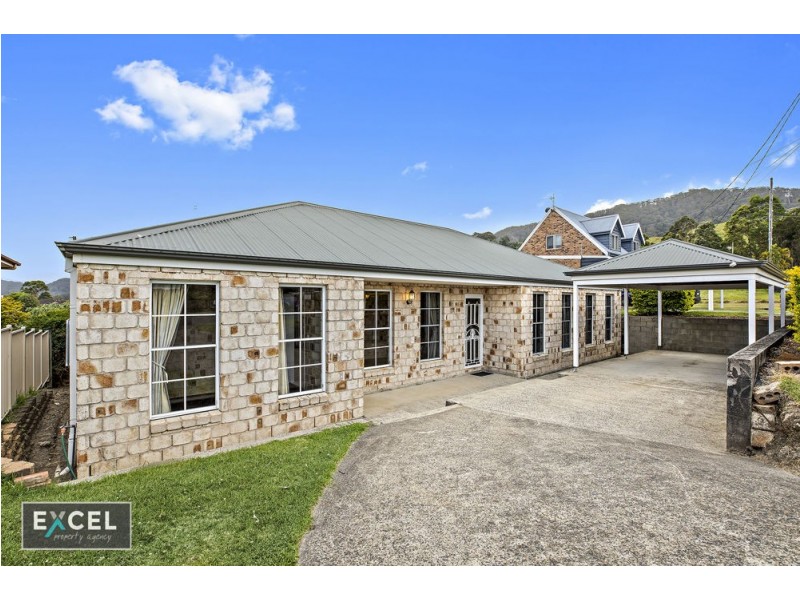 65a Vera Drve, Coffs Harbour NSW 2450