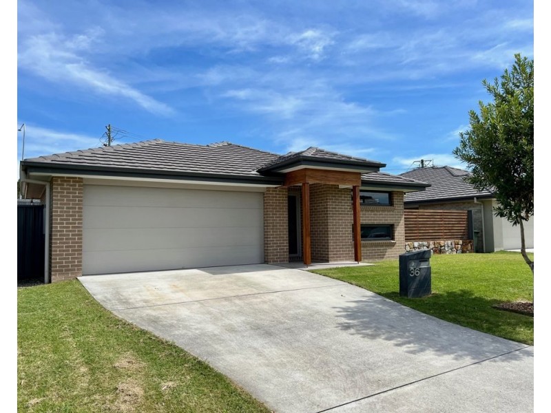 36 Sunshine Circuit, Emerald Beach NSW 2456