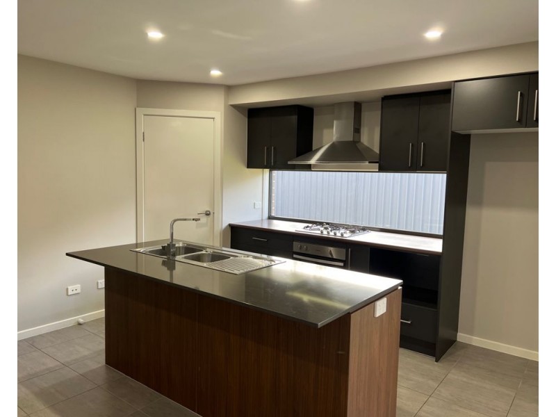 36 Sunshine Circuit, Emerald Beach NSW 2456